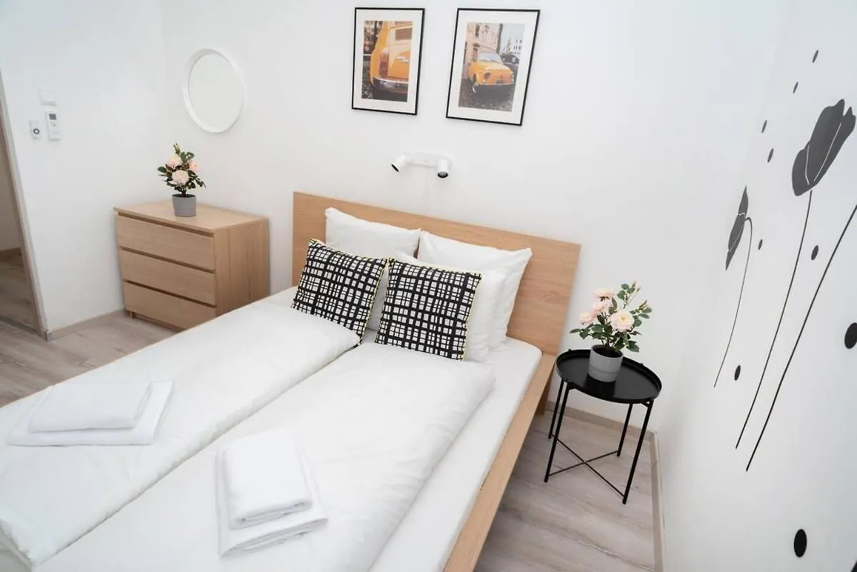 Very Central Extra Large Brand New Aircon Apartment Budapest 0*,