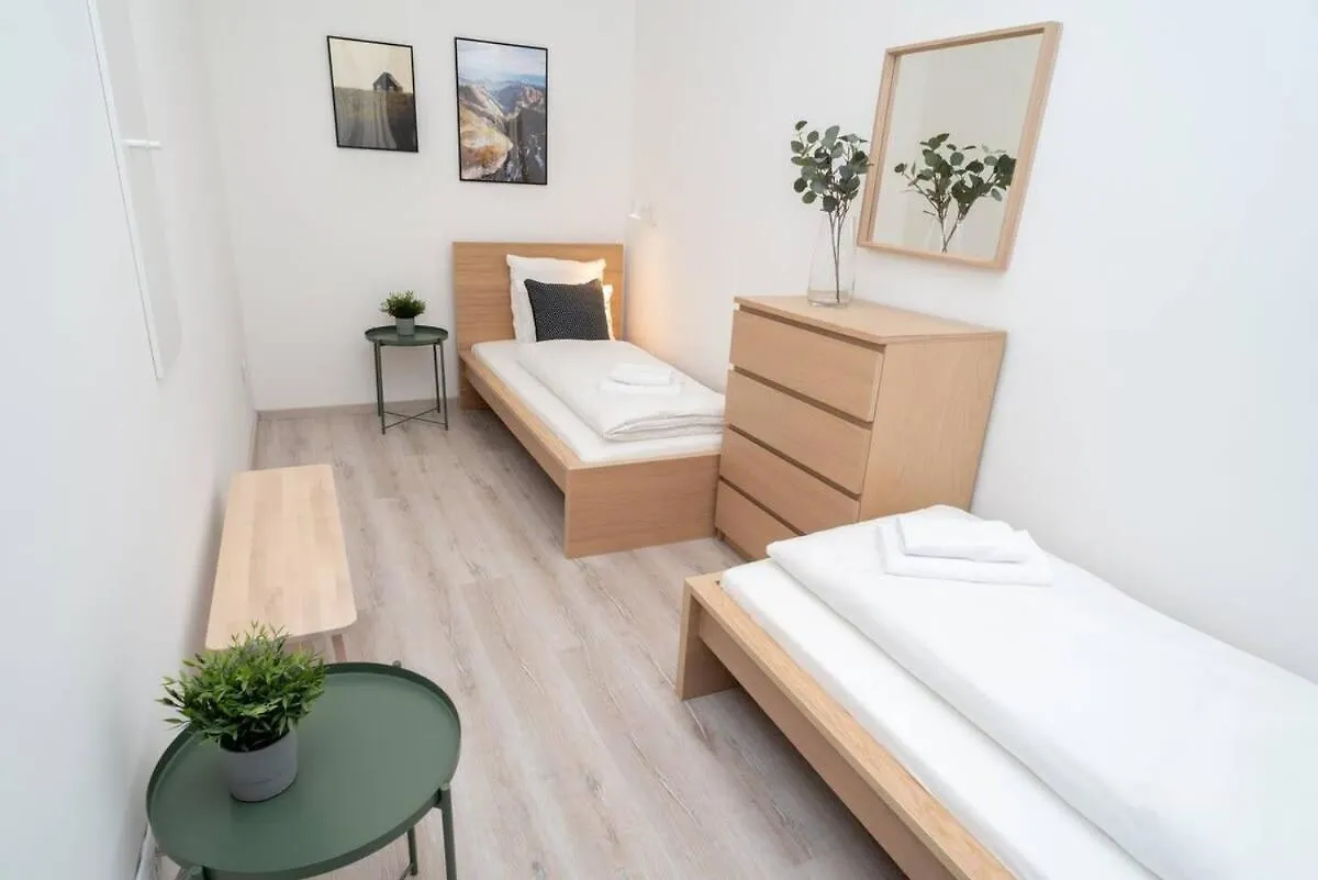 Very Central Extra Large Brand New Aircon Apartment Budapest