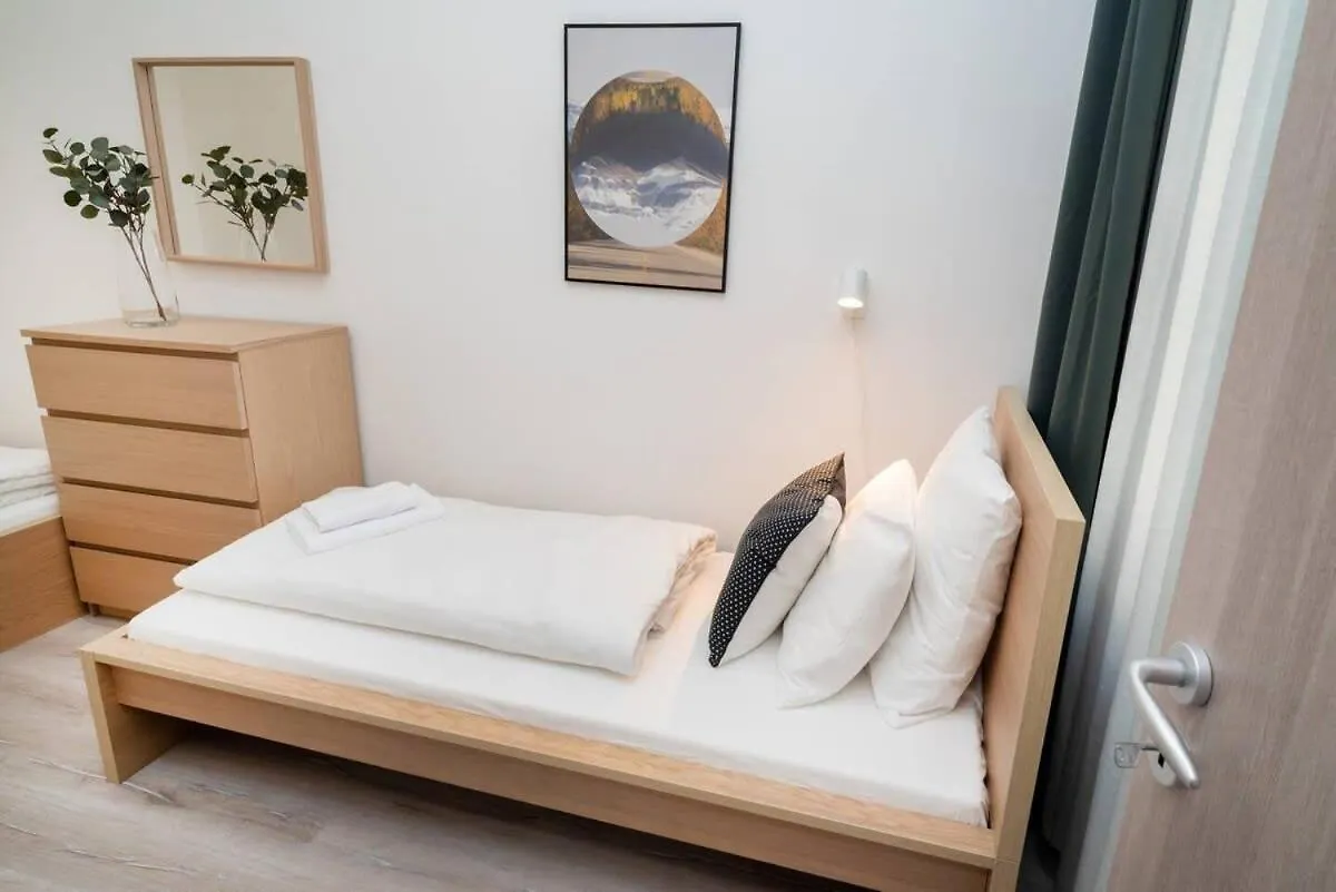 Very Central Extra Large Brand New Aircon Apartment Budapest Hongrie